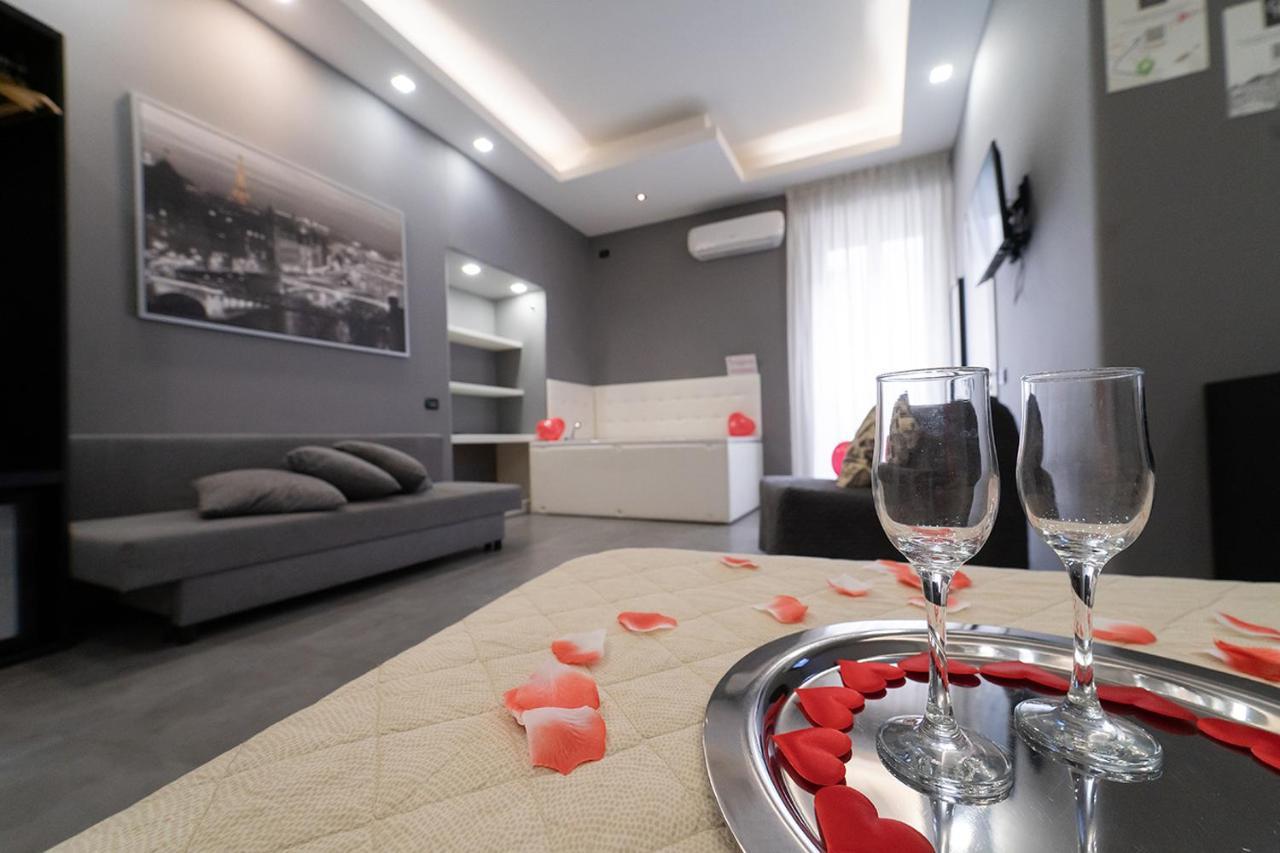 Royal Art H Spaccanapoli, By Clapa Group Dış mekan fotoğraf